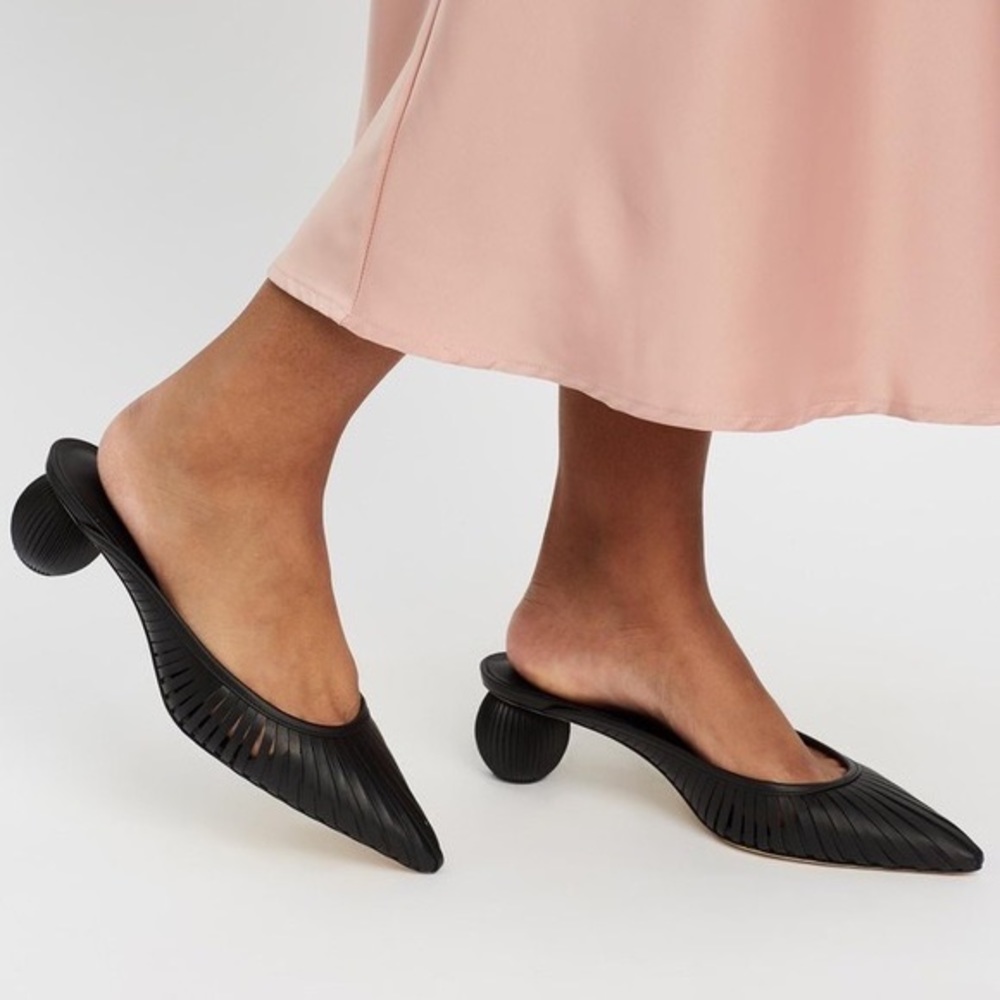 Cult Gaia Alia Mule Black Leather Sculptured Heels